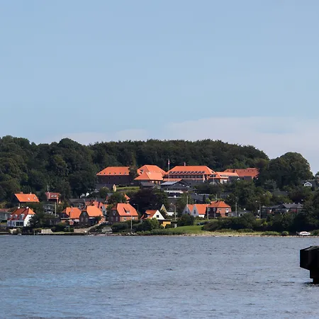 Severin Kursuscenter Og Konferencehotel Ξενοδοχείο Middelfart
