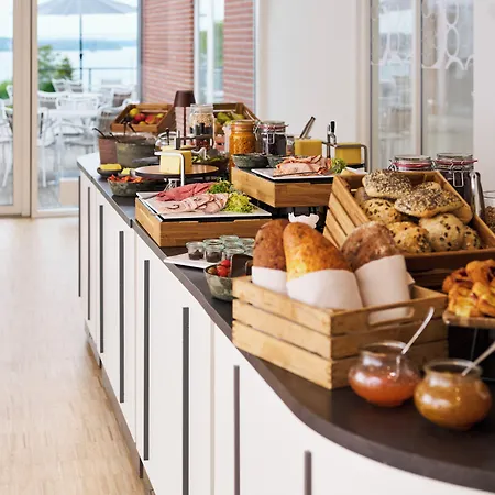Severin Kursuscenter Og Konferencehotel Hotell Middelfart