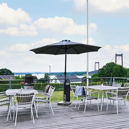 Severin Kursuscenter Og Konferencehotel Szálloda 3*