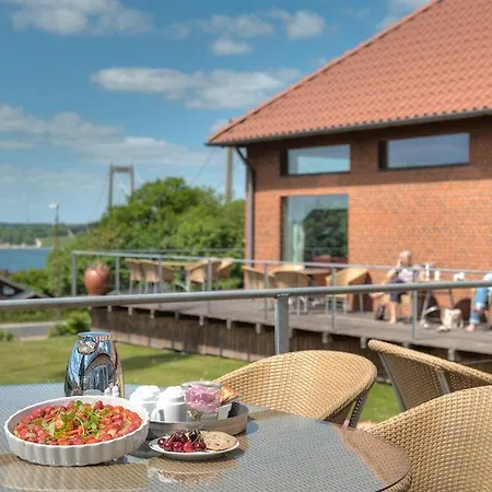 酒店 Severin Kursuscenter Og Konferencehotel 米泽尔法特