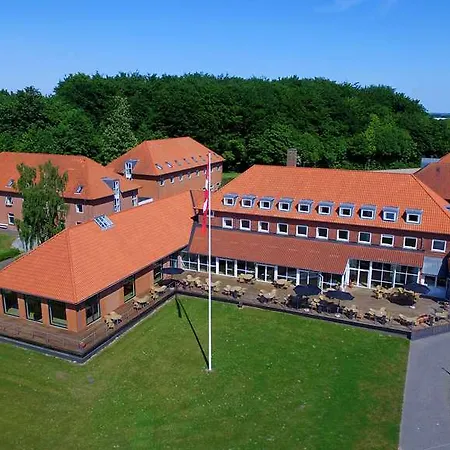 Severin Kursuscenter Og Konferencehotel 酒店 3*