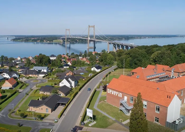 Severin Kursuscenter Og Konferencehotel 3*