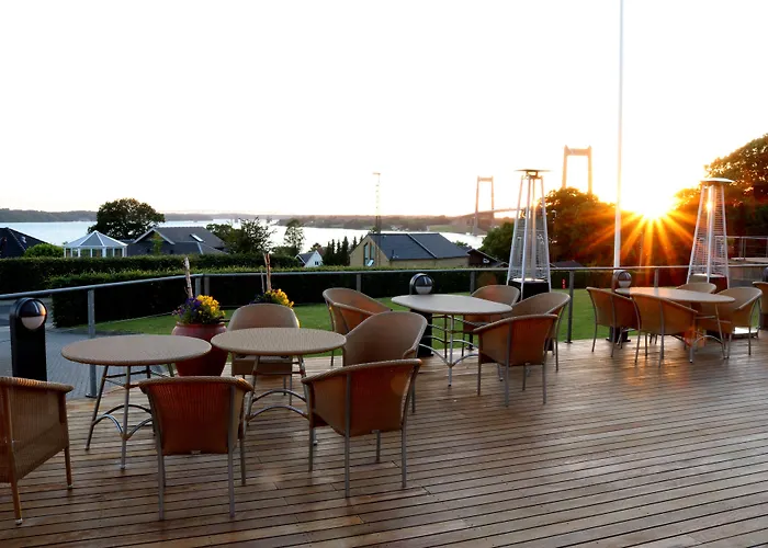 Severin Kursuscenter Og Konferencehotel 3* ミゼルファート