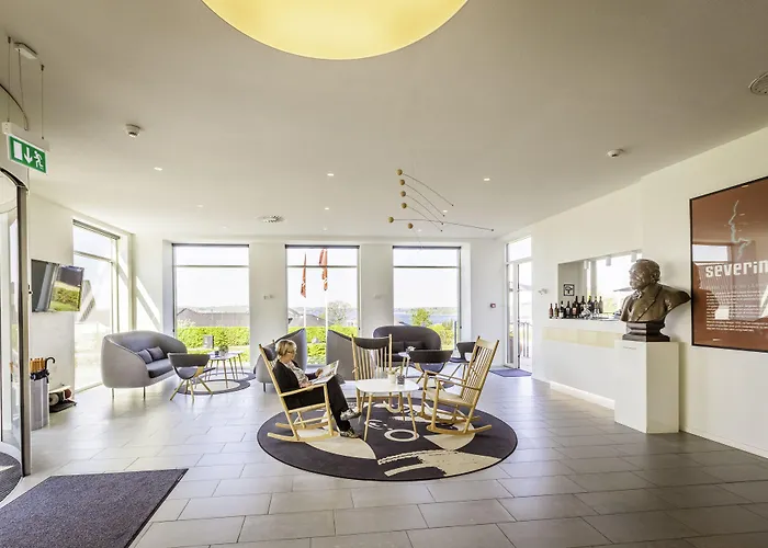 Severin Kursuscenter Og Konferencehotel ホテル 3*