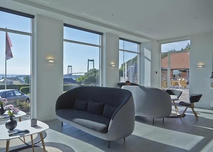 酒店 Severin Kursuscenter Og Konferencehotel 米泽尔法特